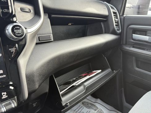 Used 2024 RAM 2500 Big Horn w/ Safety Group image 38