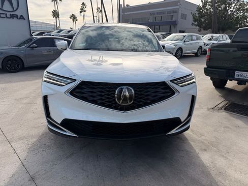Certified 2026 Acura MDX SH-AWD image 8