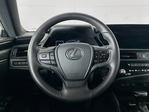 Used 2024 Lexus ES 350 w/ Premium Package image 18