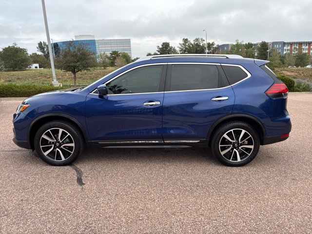 Used 2017 Nissan Rogue SL w/ SL Premium Package AWD/4WD image 4