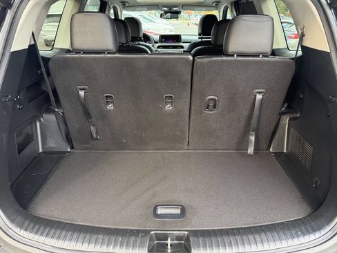 Used 2022 Kia Telluride EX w/ EX Premium Package image 18
