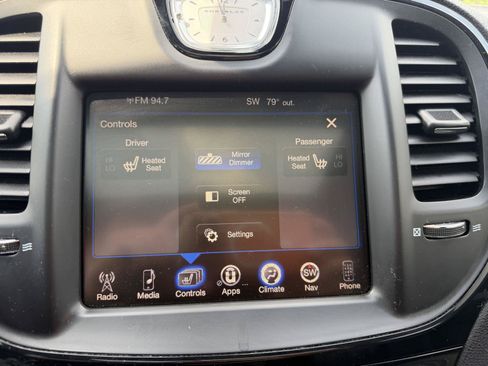 Used 2015 Chrysler 300 S w/ 300S Premium Group AWD/4WD image 18