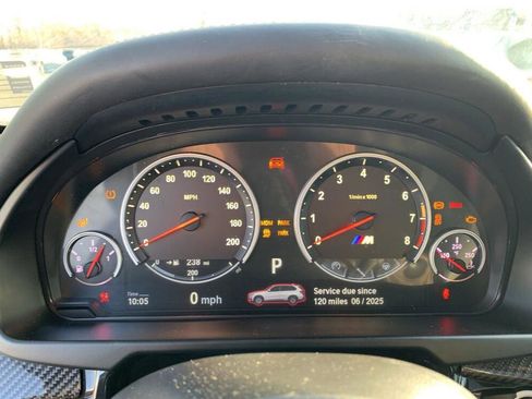 Used 2018 BMW X5 M image 5