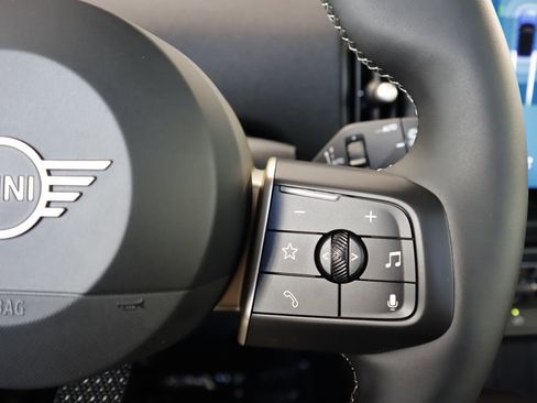 Used 2025 MINI Cooper S image 13