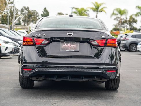Used 2023 Nissan Altima 2.5 SV FWD image 7