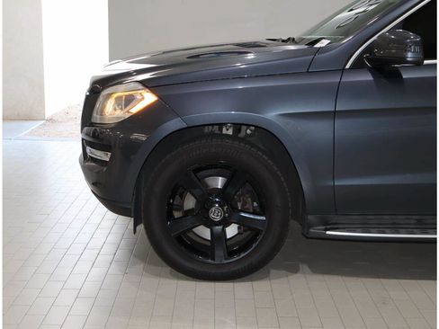 Used 2015 Mercedes-Benz GL 450 4MATIC image 4