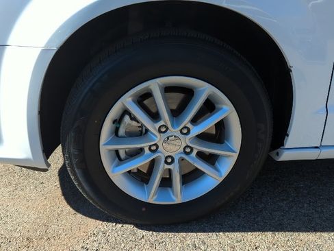 Used 2019 Dodge Grand Caravan SXT image 29