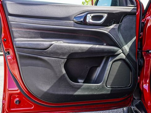 Used 2024 Jeep Compass Trailhawk image 47