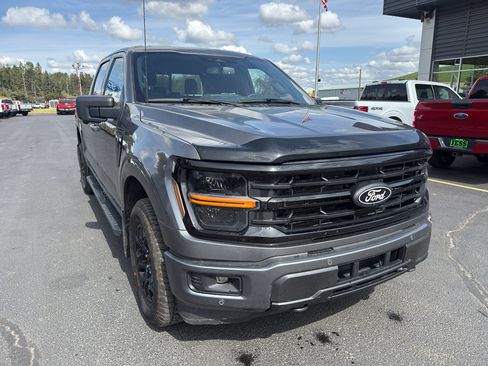 Used 2025 Ford F150 XLT w/ Equipment Group 302A MID AWD/4WD image 4