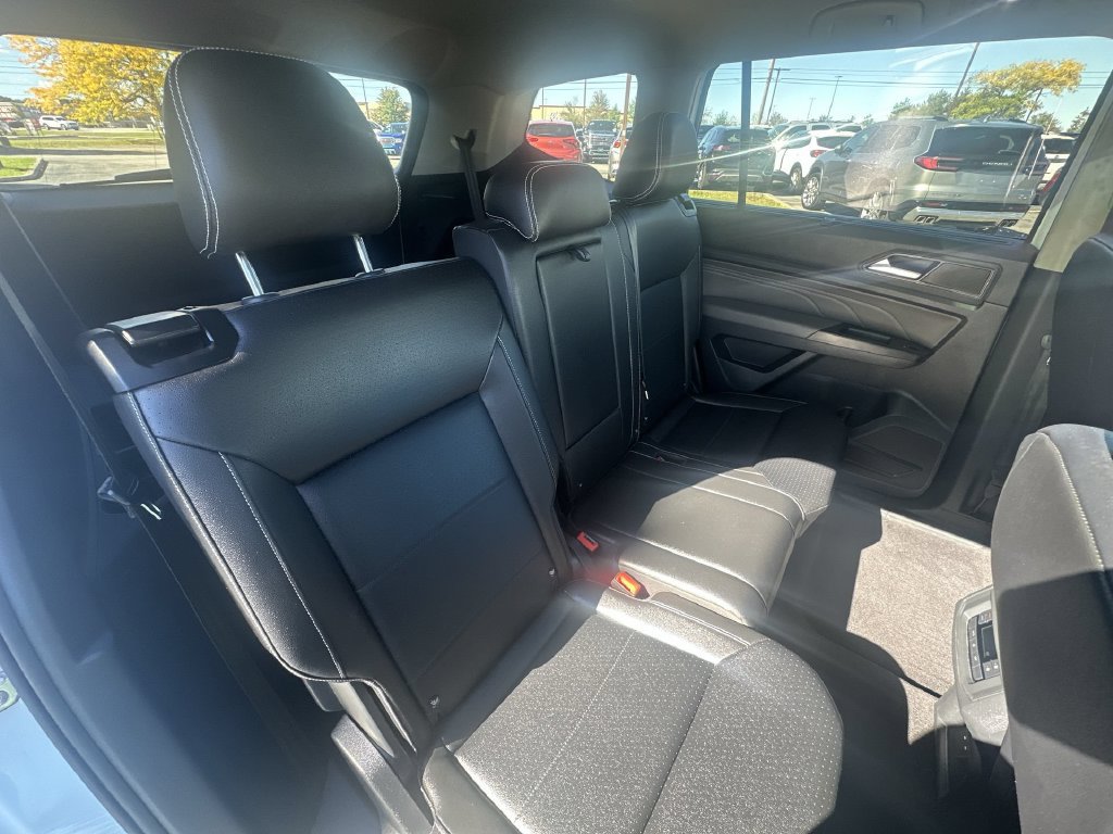 Used 2021 Volkswagen Atlas SE AWD/4WD image 28