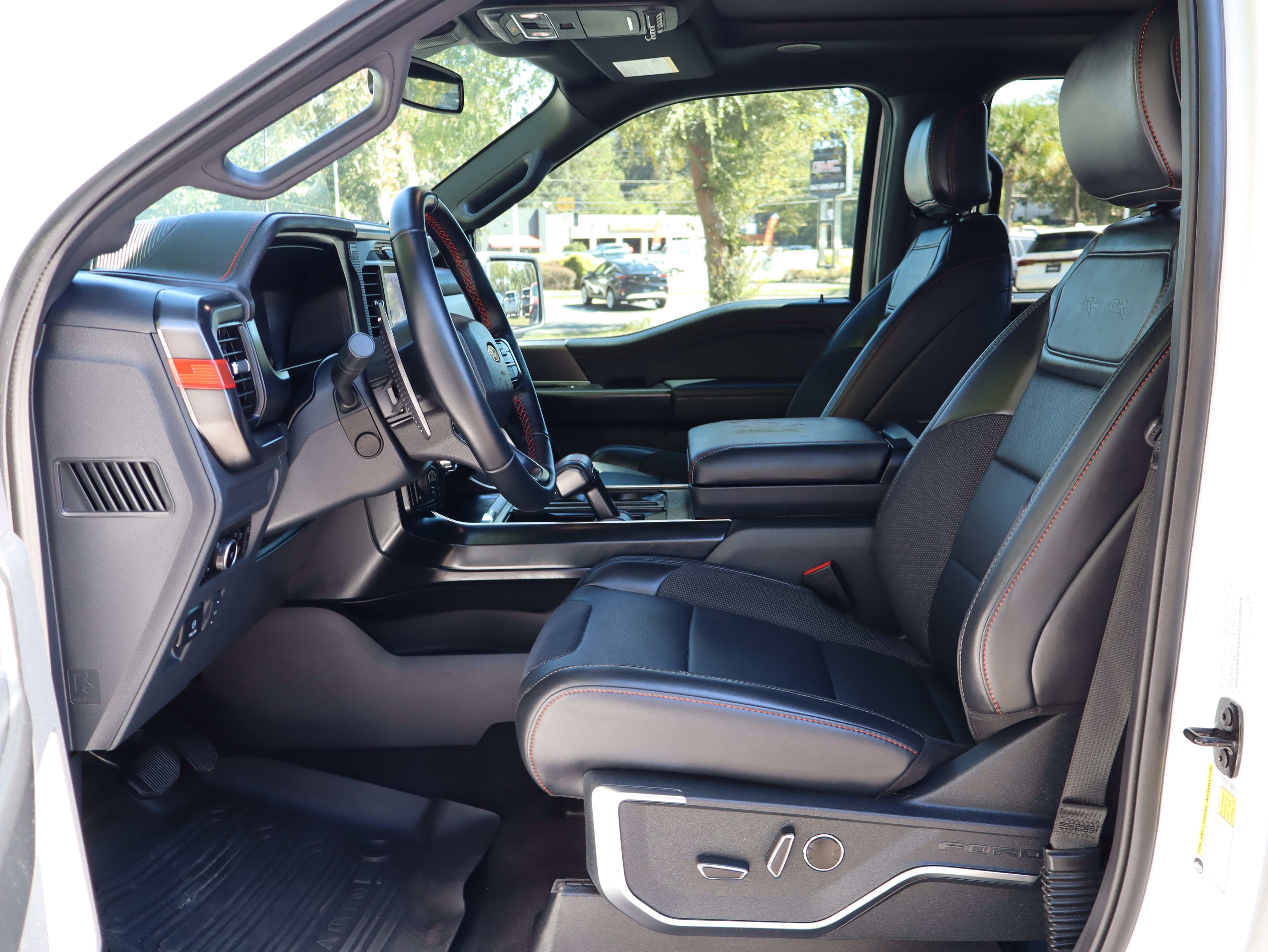Used 2026 Ford F150 Raptor AWD/4WD image 26