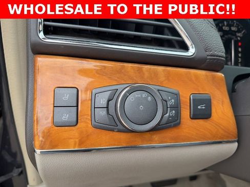 Used 2013 Lincoln MKX AWD image 18