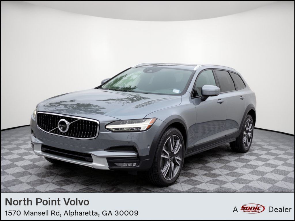 Used 2017 Volvo V90 T6 Cross Country AWD/4WD image 1