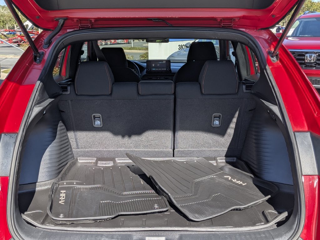 Certified 2024 Honda HR-V Sport image 9