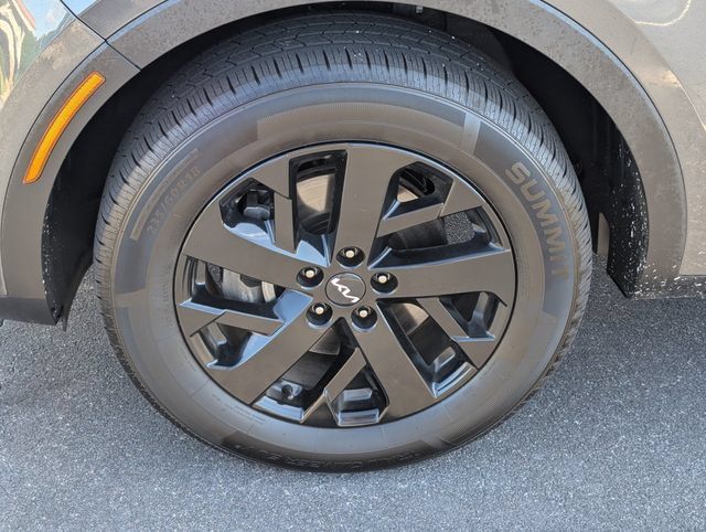 Used 2022 Kia Sorento S AWD/4WD image 13