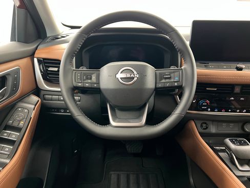 New 2026 Nissan Rogue Platinum w/ Platinum Premium Package image 12