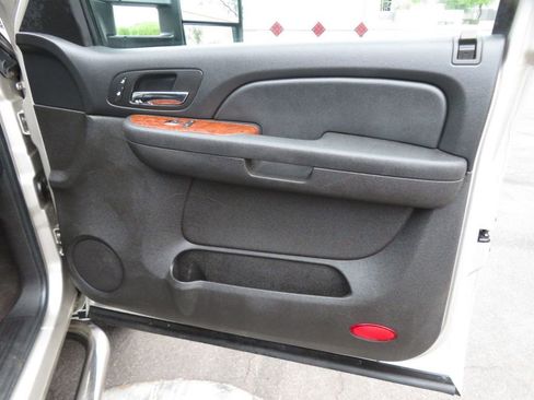 Used 2008 Chevrolet Silverado 2500 LTZ w/ Safety Package image 32