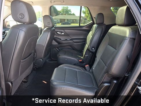 Used 2021 Chevrolet Traverse RS AWD/4WD image 13
