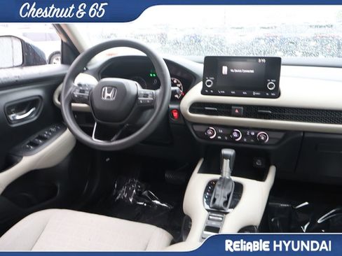 Used 2025 Honda HR-V LX image 14