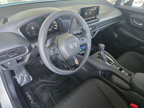 Certified 2024 Honda HR-V LX image 12