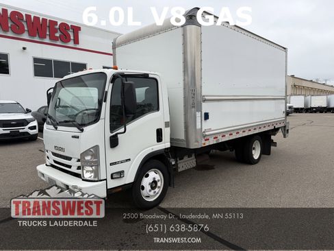 Used 2019 Isuzu NPR image 1
