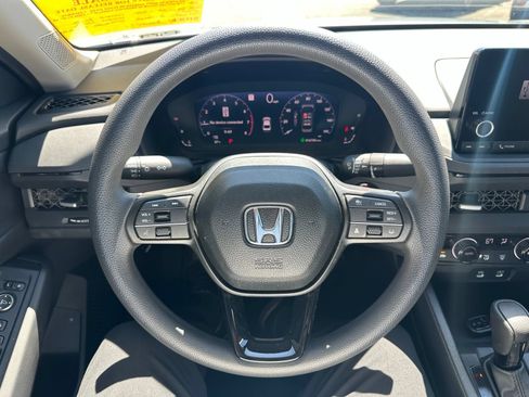 Used 2025 Honda Accord SE image 3