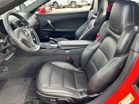 Used 2012 Chevrolet Corvette Convertible w/ 2LT Preferred Equipment Group RWD image 16