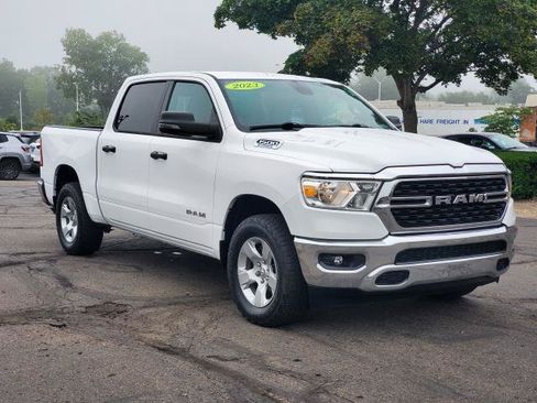 Used 2023 RAM 1500 Big Horn AWD/4WD image 2