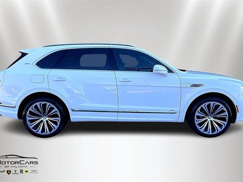 Used 2021 Bentley Bentayga image 6
