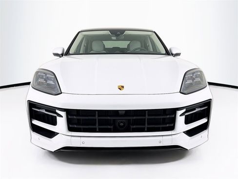 New 2026 Porsche Cayenne E-Hybrid Coupe image 6