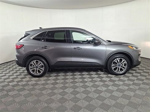 Used 2022 Ford Escape SEL image 11