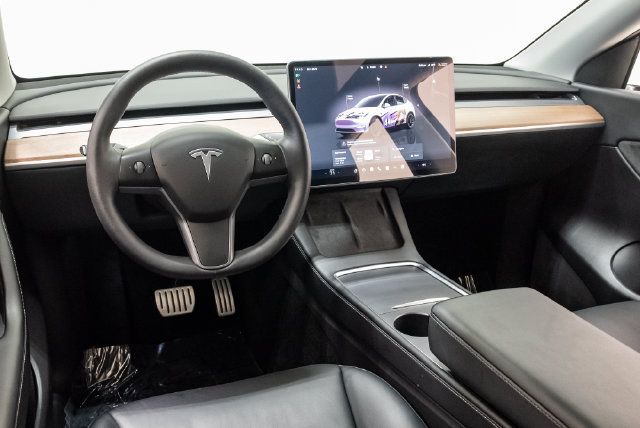 Used 2022 Tesla Model Y Performance AWD/4WD image 6