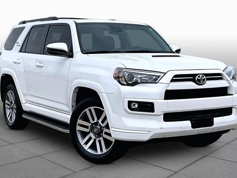 Used 2023 Toyota 4Runner TRD Sport AWD/4WD image 3