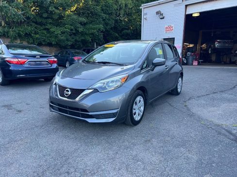 Used 2017 Nissan Versa Note SV FWD image 4