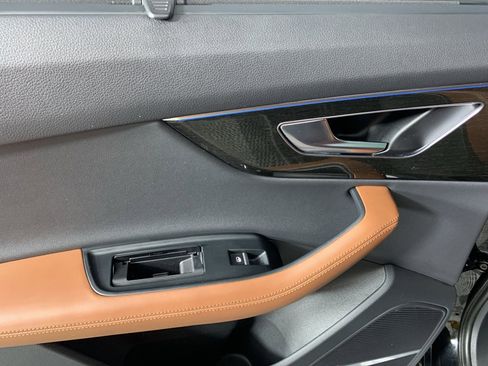 Used 2022 Audi Q7 3.0T Prestige image 31