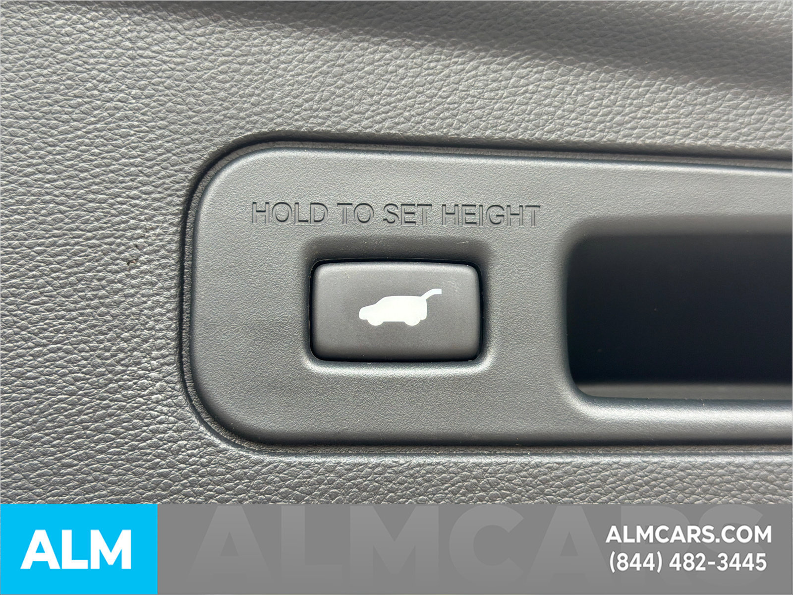Used 2023 Acura MDX w/ Technology Package FWD image 22