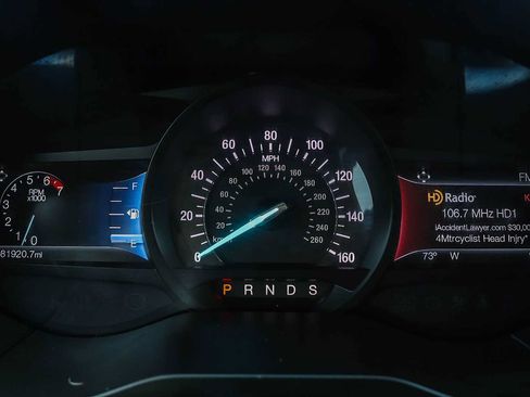 Used 2016 Ford Edge Titanium w/ Class II Trailer Tow Package AWD/4WD image 22