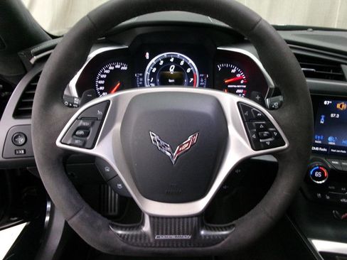 Used 2016 Chevrolet Corvette Stingray Coupe w/ 3LT Preferred Equipment Group RWD image 25