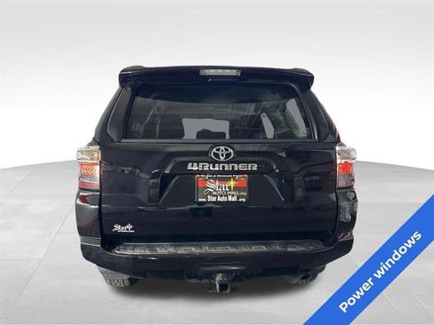 Used 2019 Toyota 4Runner SR5 image 6