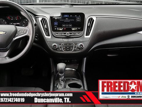 Used 2024 Chevrolet Malibu LT FWD image 19