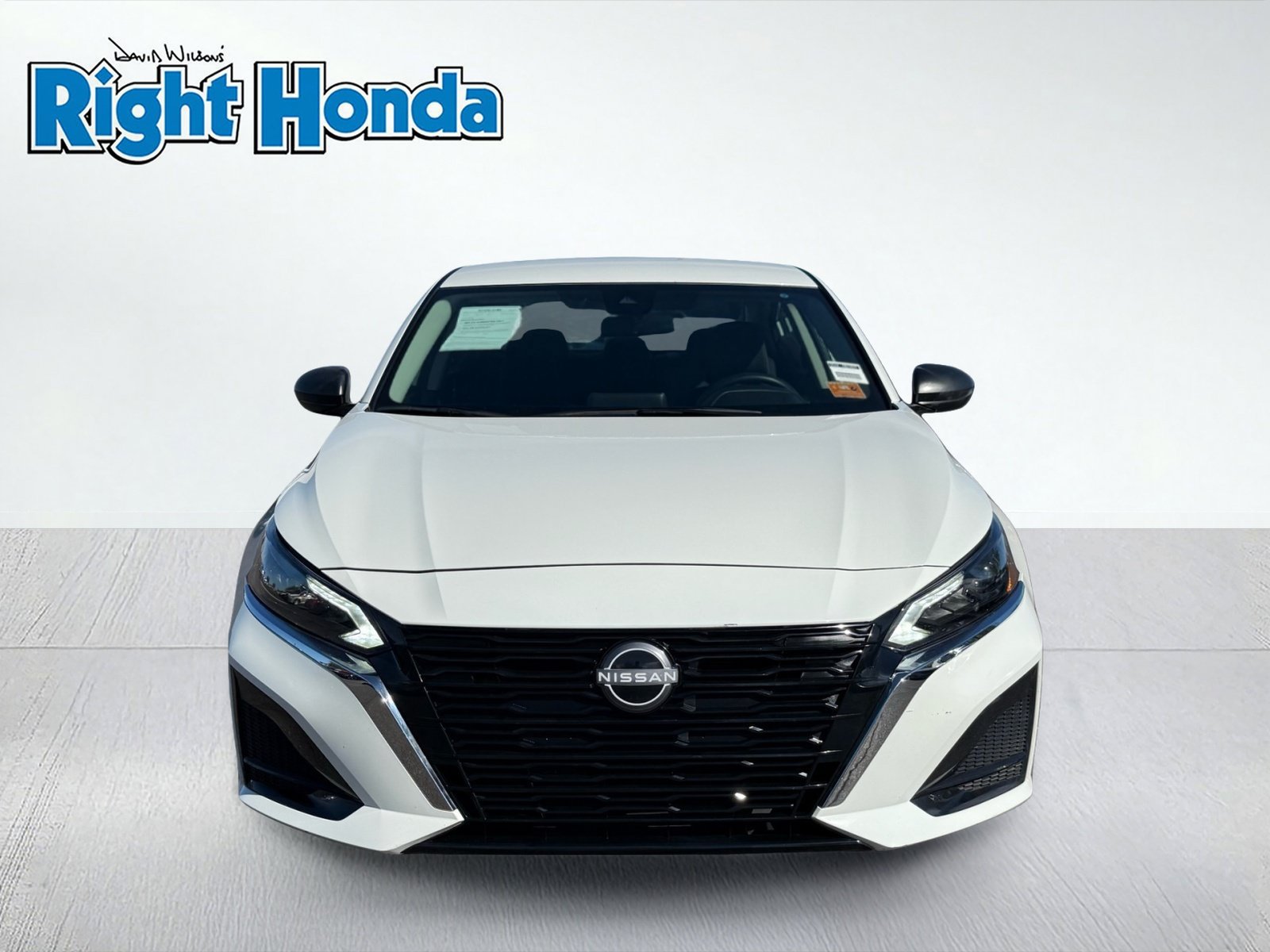 Used 2025 Nissan Altima 2.5 SV AWD/4WD image 5