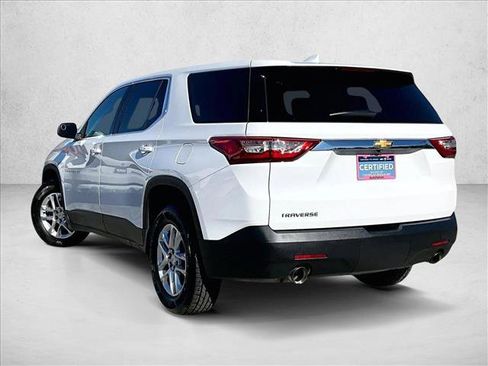 Used 2021 Chevrolet Traverse LS image 13