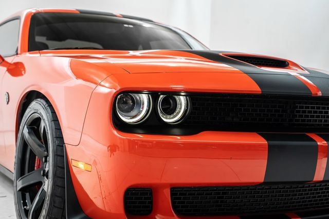 Used 2017 Dodge Challenger SRT Hellcat RWD image 18