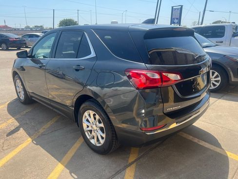 Used 2020 Chevrolet Equinox LT FWD image 4