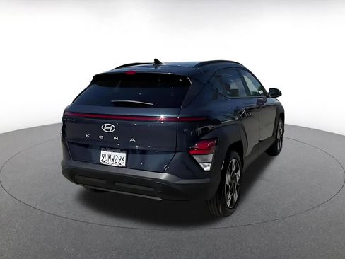 Used 2025 Hyundai Kona SEL image 12