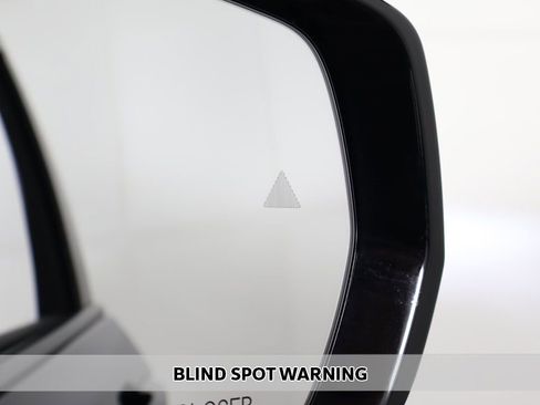 Used 2023 Jeep Grand Cherokee Altitude image 5