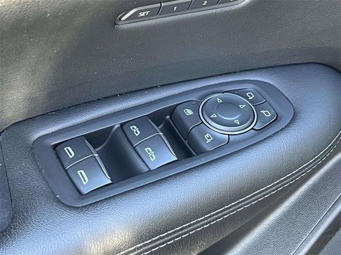 Certified 2023 Cadillac XT5 Premium Luxury image 23