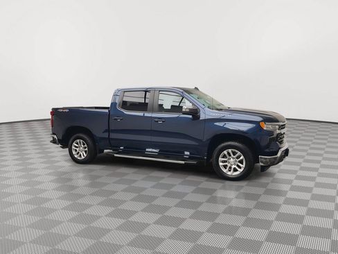 Used 2023 Chevrolet Silverado 1500 LT AWD/4WD image 43