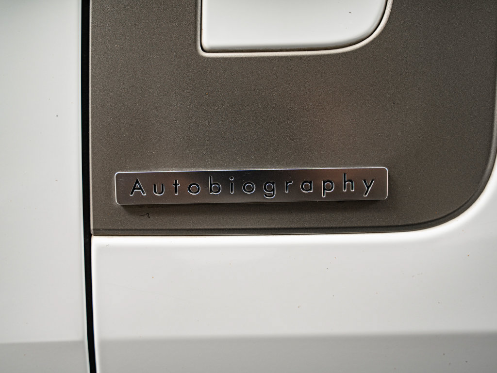 Used 2025 Land Rover Range Rover Autobiography AWD/4WD image 45