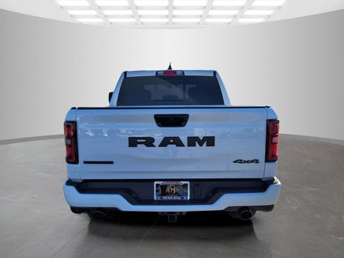 New 2026 RAM 1500 Big Horn AWD/4WD image 5